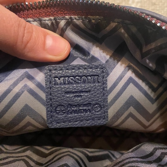 Missoni for Saudia Airlines Travel Bag Navy Blue NWOT - Picture 6 of 9